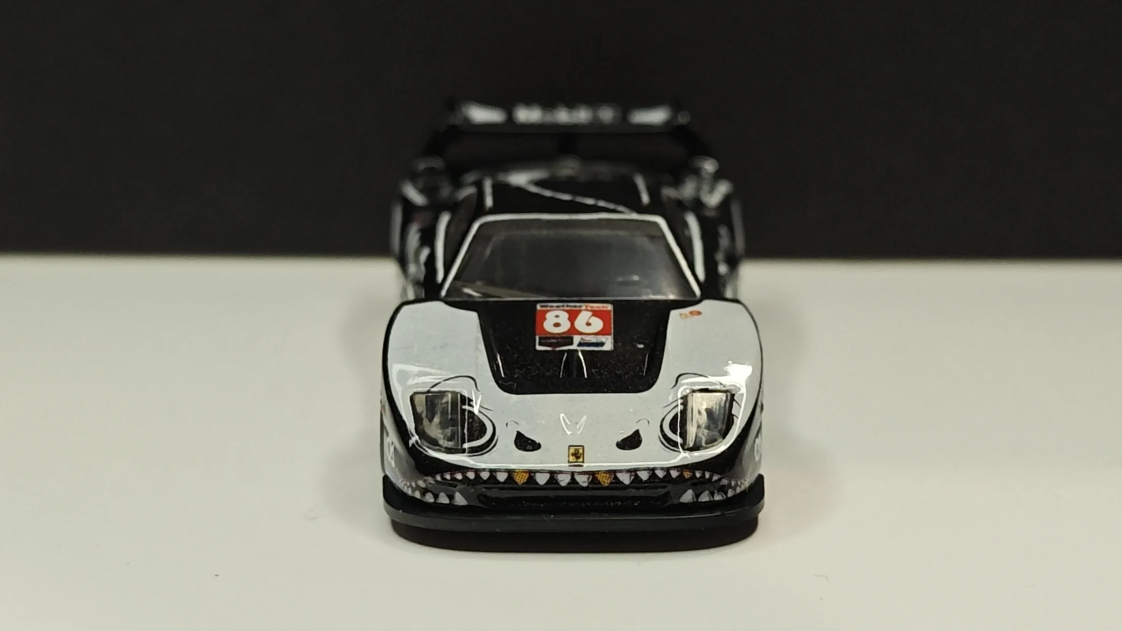 Ferrari F40 Competizione – Night Fury - Skeleton Rexy - Black Bolt — 4