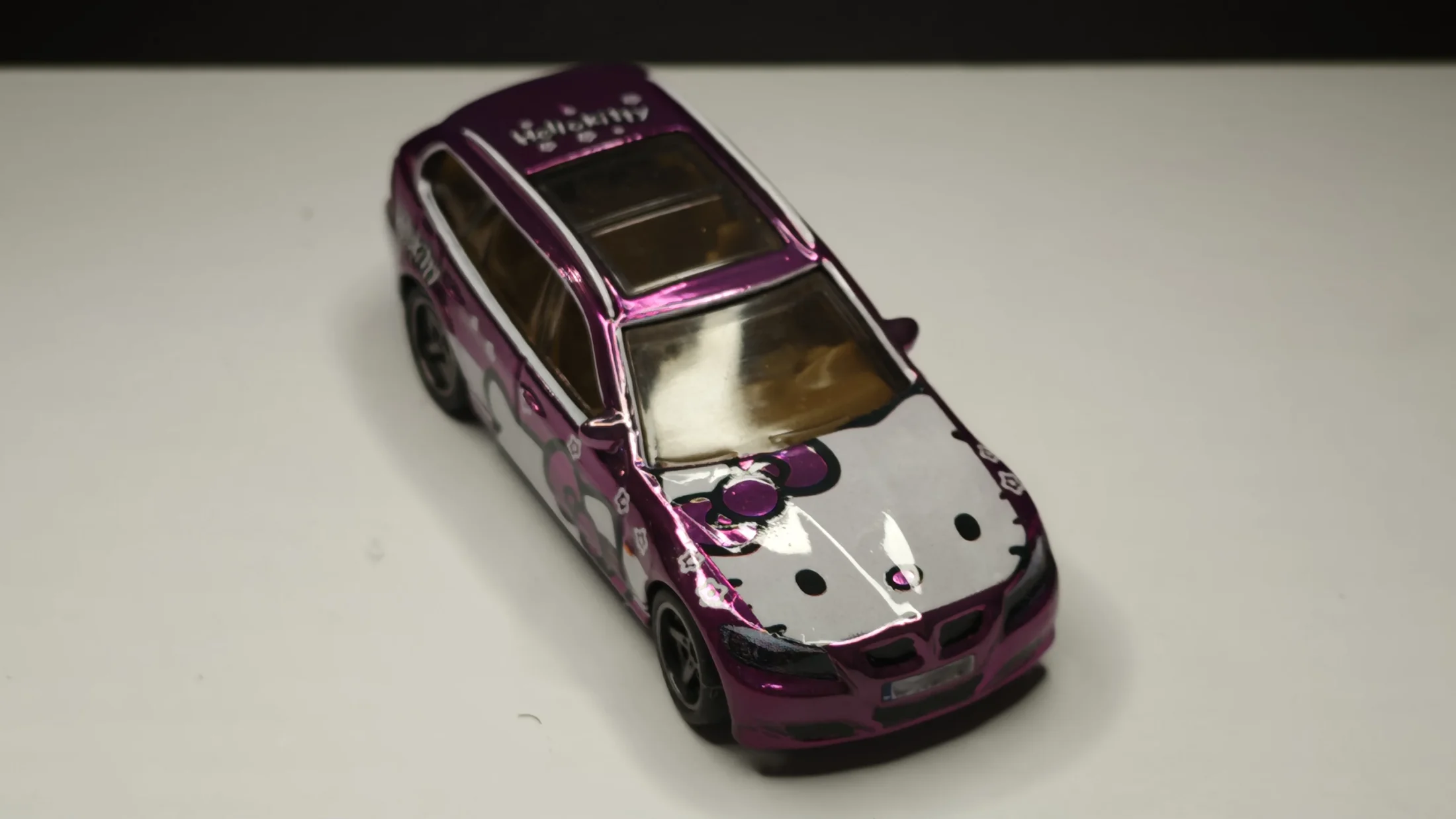 BMW 3 Series Touring - Kitty Vice - Sweet Chaos - Street Glitter — 8