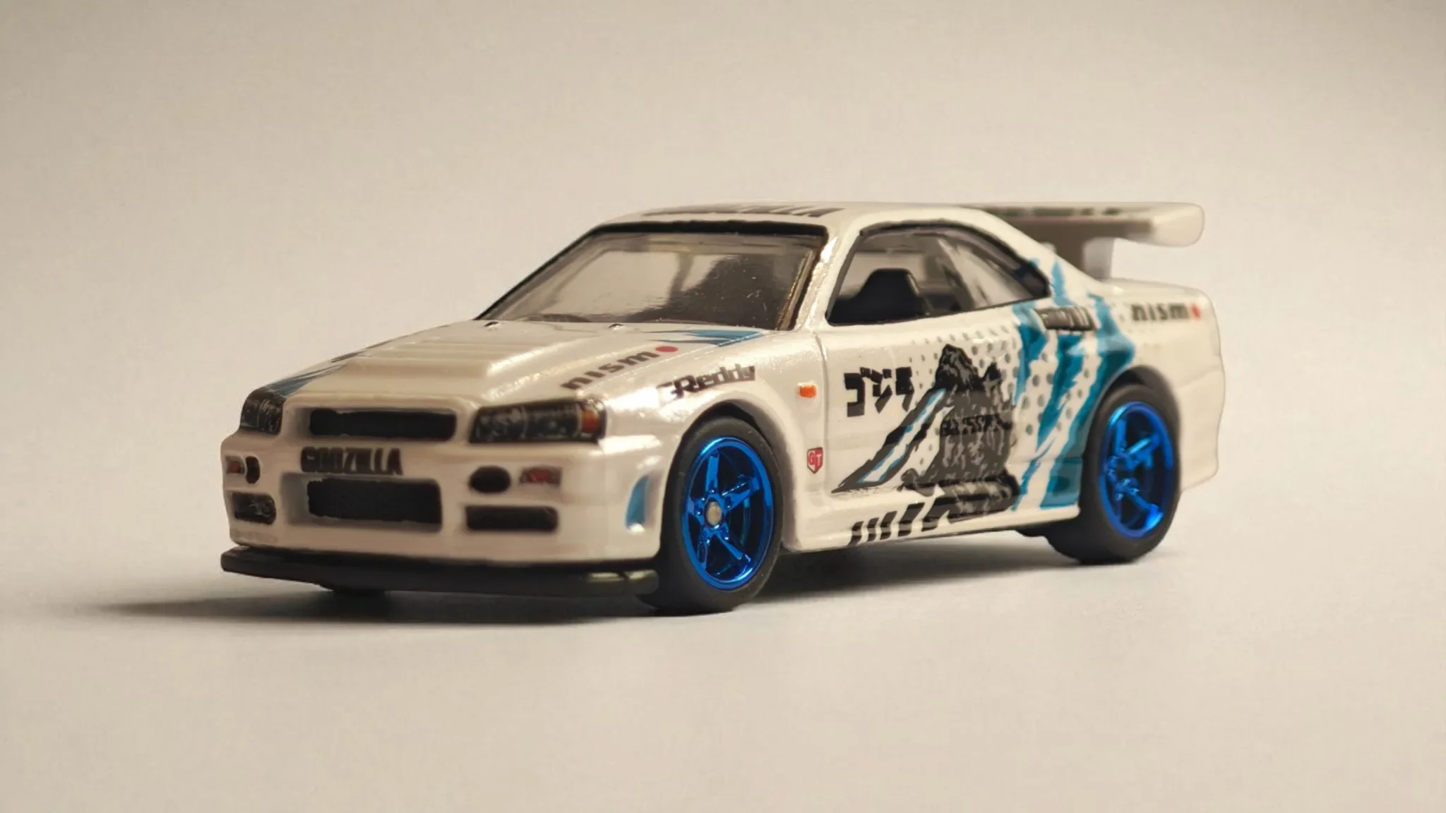 Nissan Skyline GT-R R-34 - Godzilla (Blue Edition) — 4