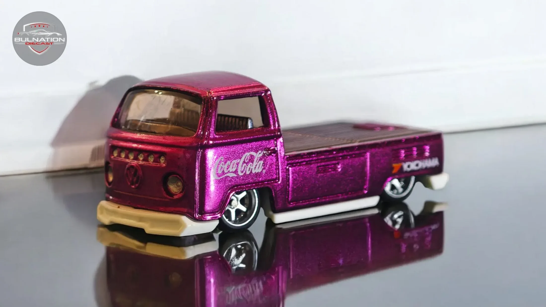 Volkswagen T2 Pickup - Cherry Blossom Livery — 4