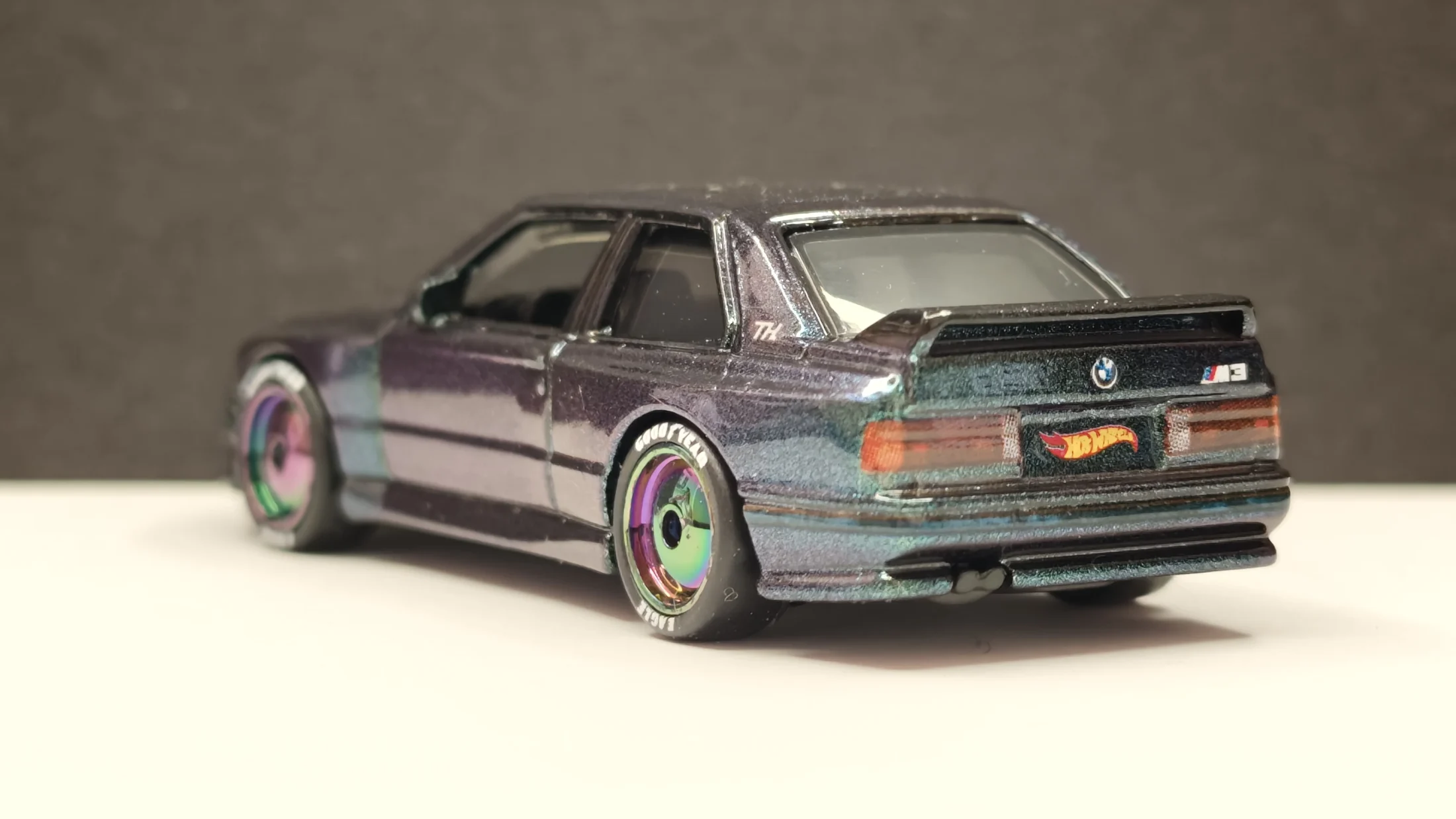 BMW M3 E30 – Toxic Mirage - Neon Instinct – Midnight Motion — 6