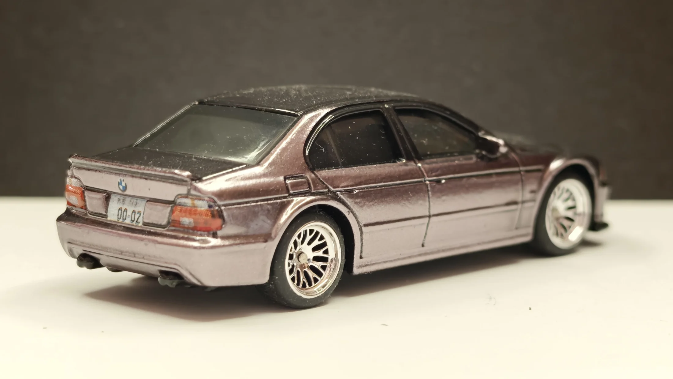 BMW M5 E39 – Champagne Predator - Luxury Speed – Midnight Authority — 8