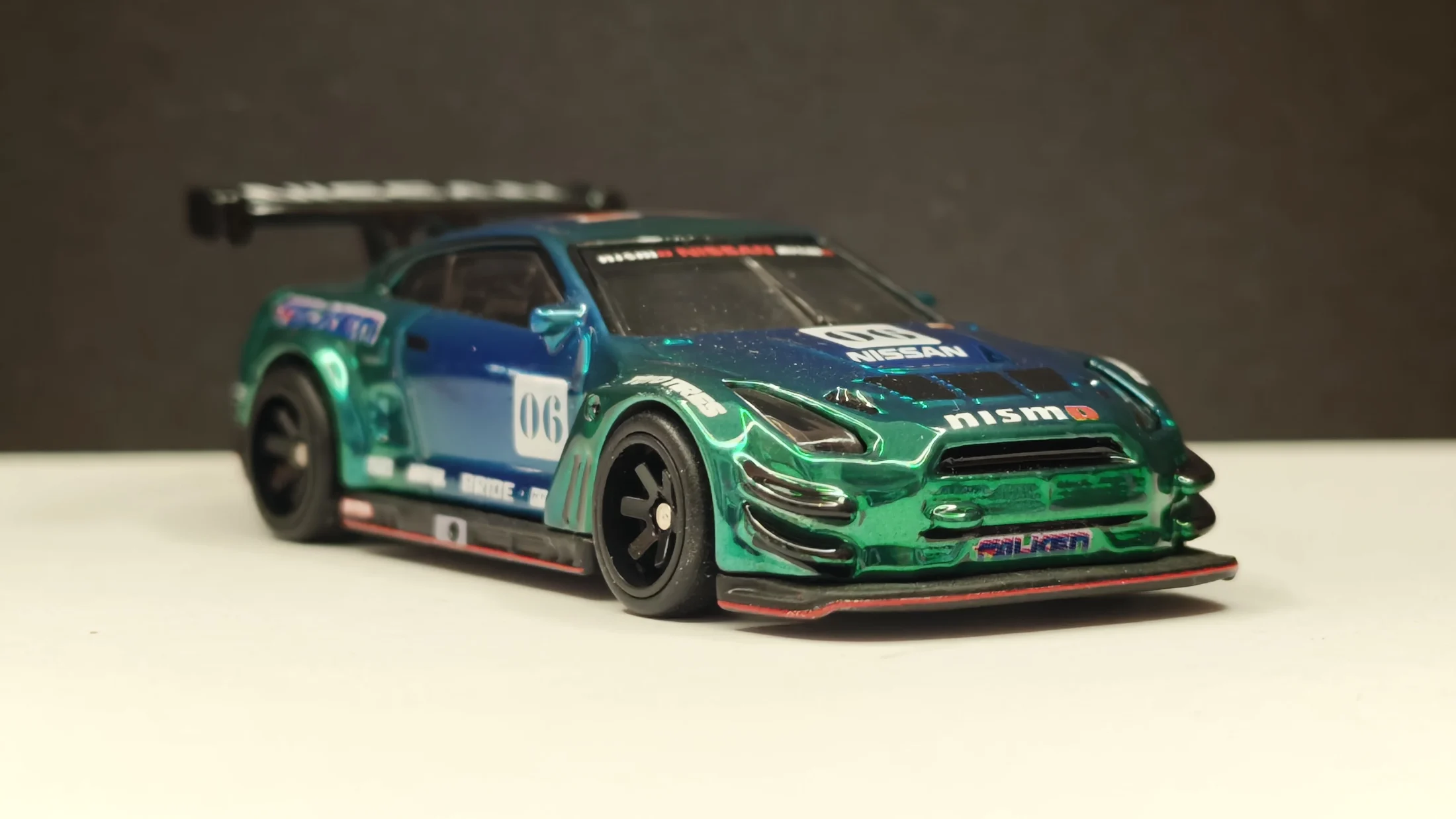 Nissan GT-R R35 GT3 – Emerald Tempest - Circuit Fury – Apex Dominion — 3