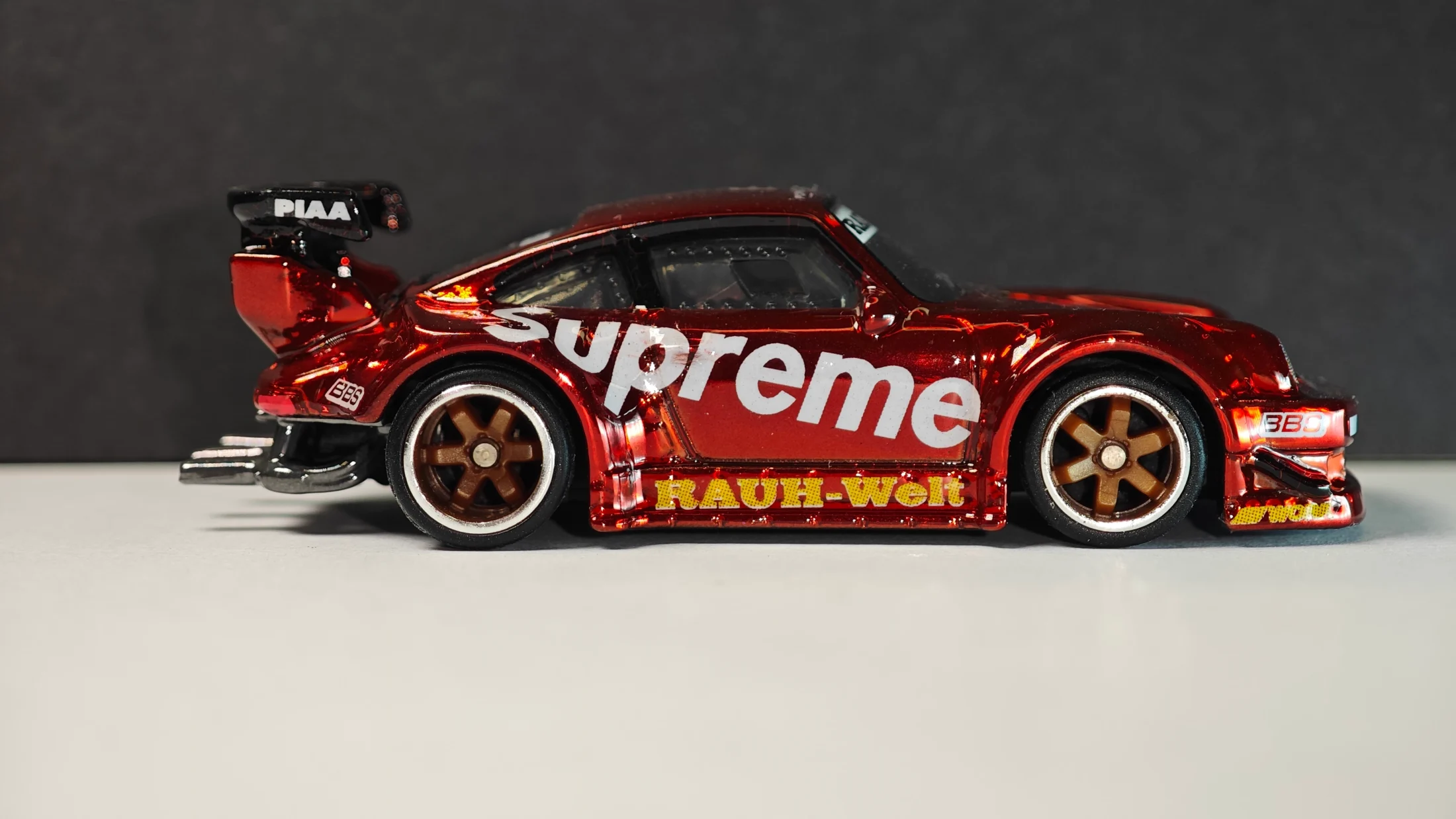 RWB Porsche 930 - Supreme Chrome Prayer - Scarlet Crown — 2