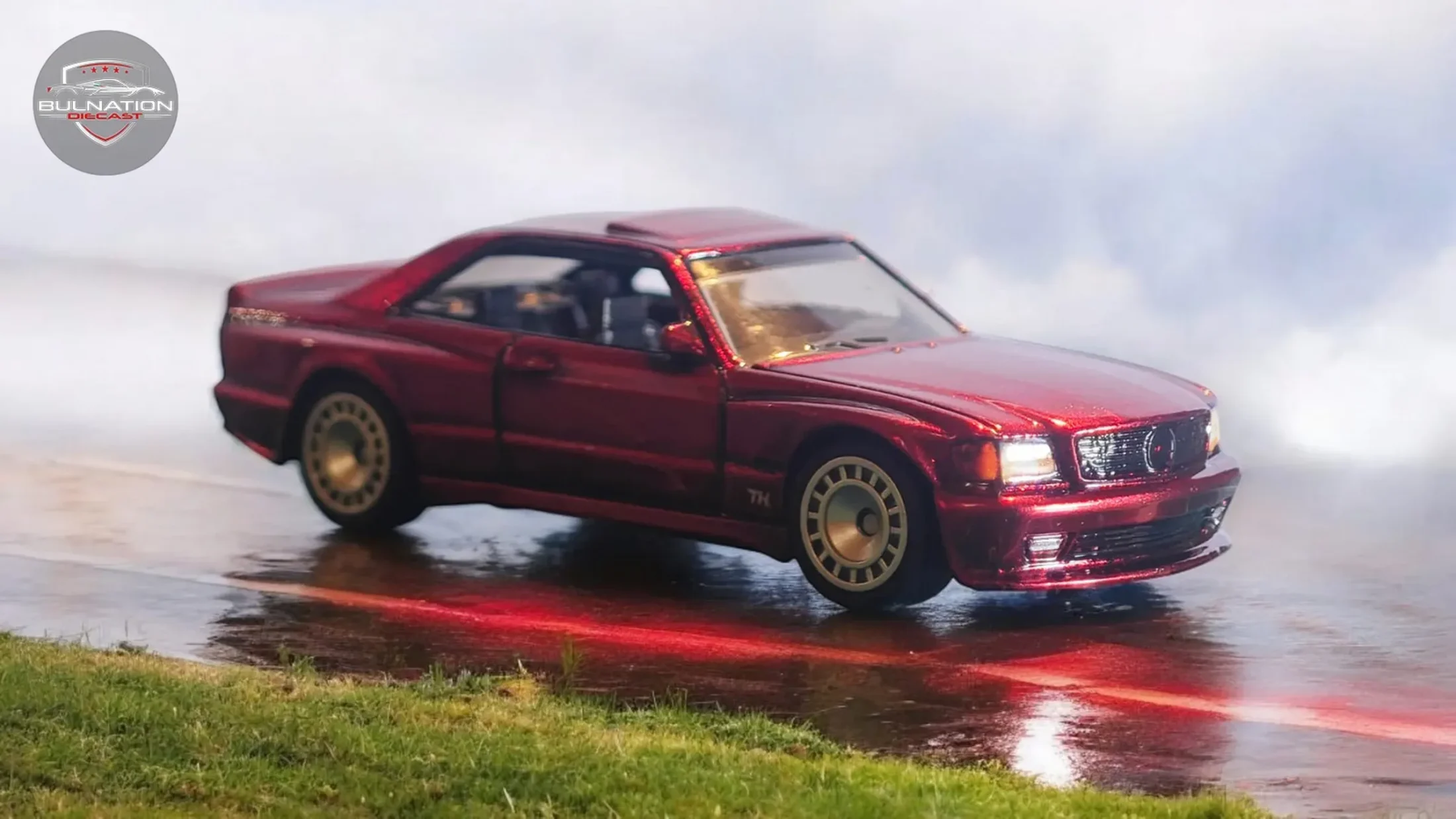 Mercesed-Benz 560SEC - STH Replica — 2